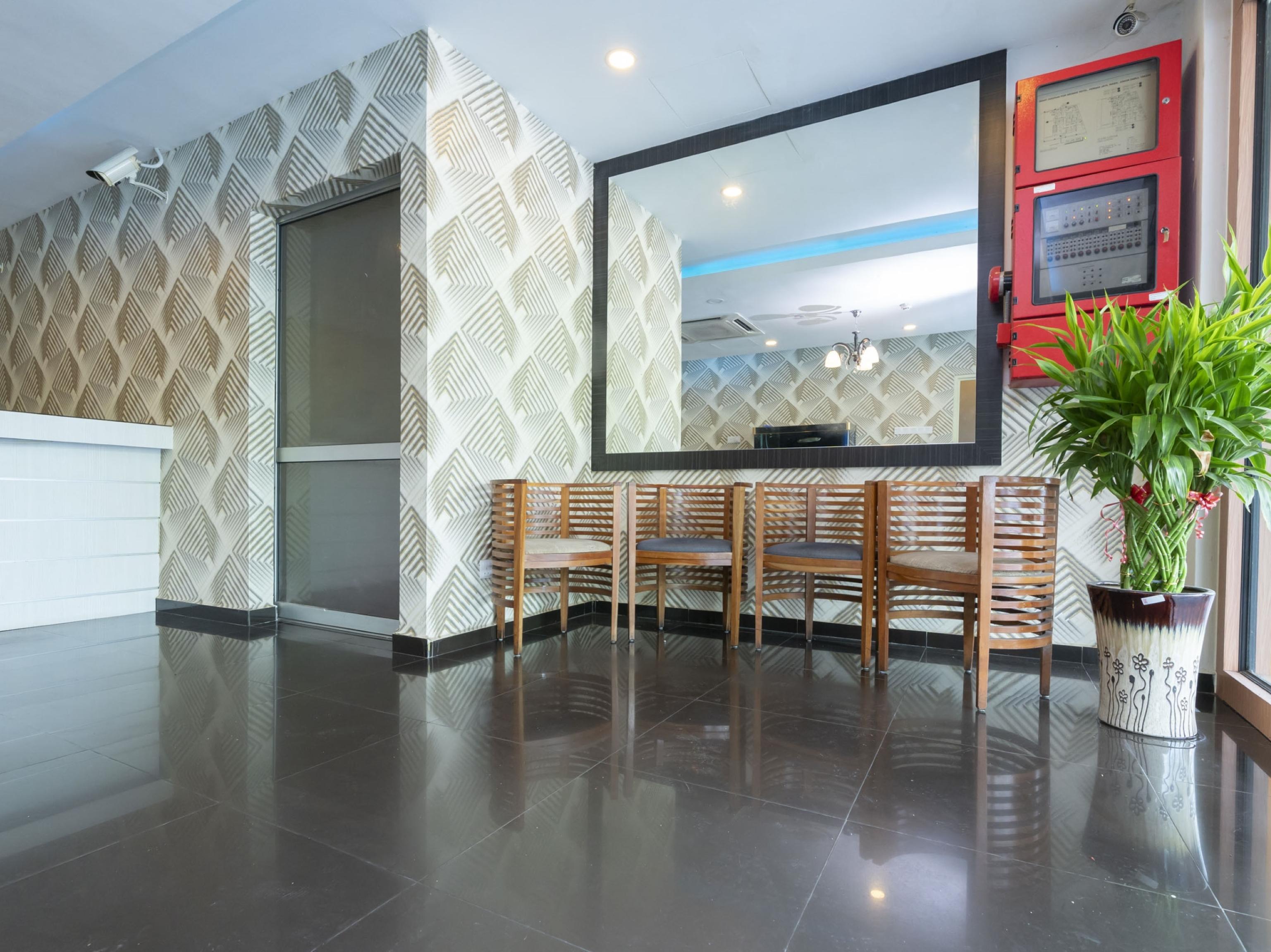 Oyo 503 Hotel Aromas Jb Johor Bahru Exterior foto
